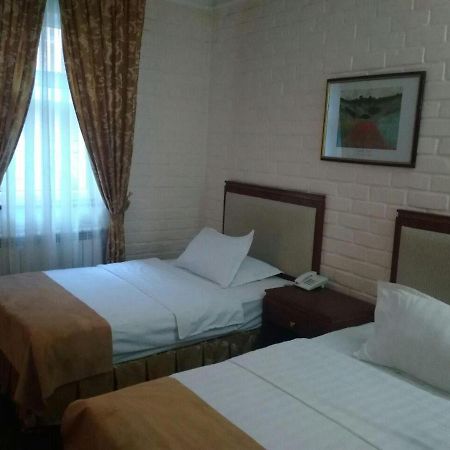 Arien Plaza Hotel Tashkent Exterior photo