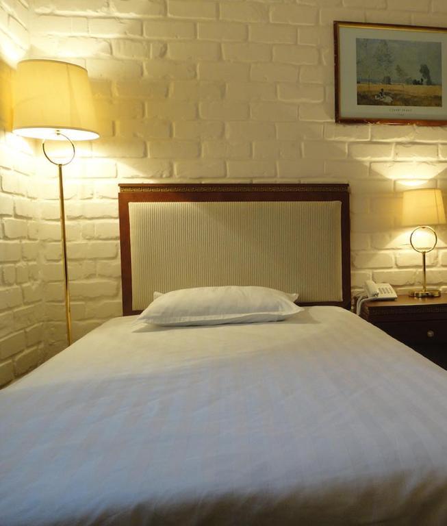 Arien Plaza Hotel Tashkent Room photo