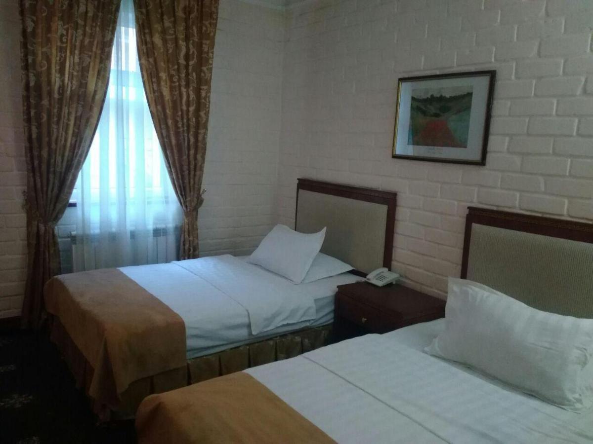 Arien Plaza Hotel Tashkent Exterior photo