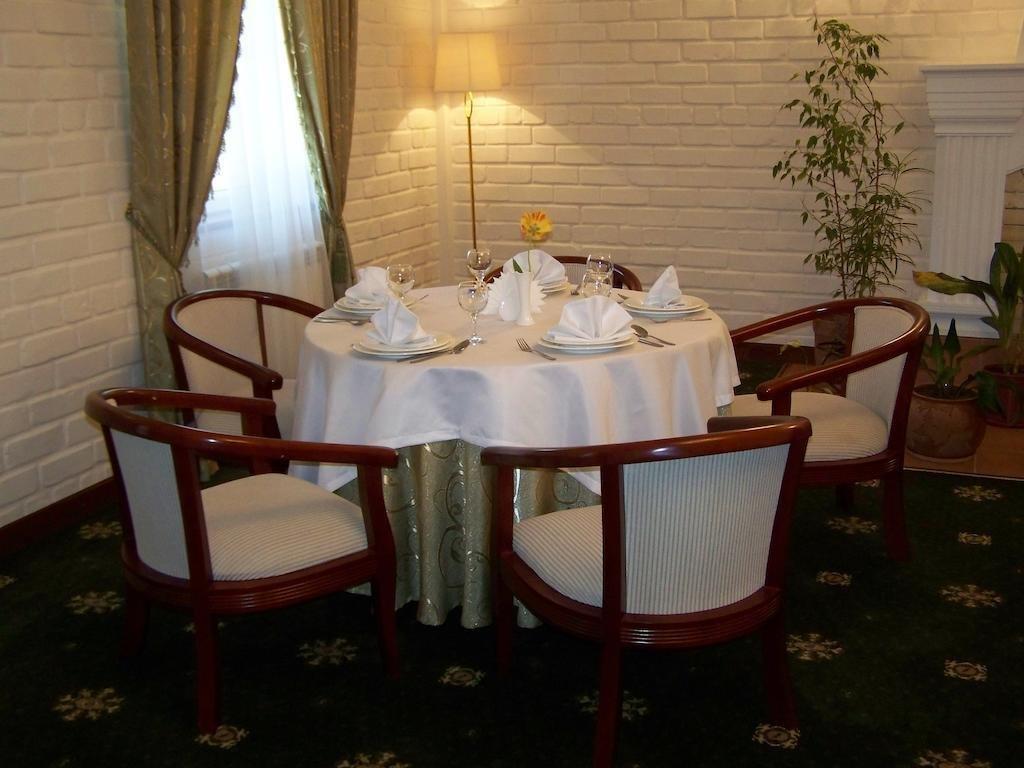 Arien Plaza Hotel Tashkent Exterior photo