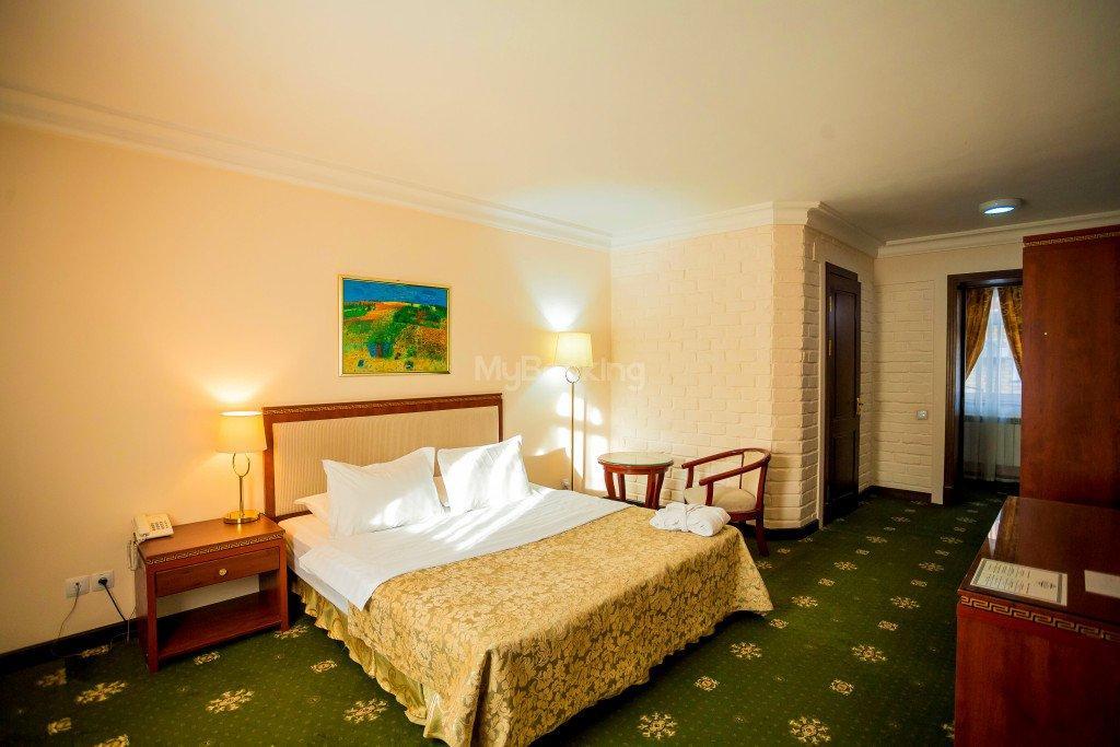 Arien Plaza Hotel Tashkent Exterior photo