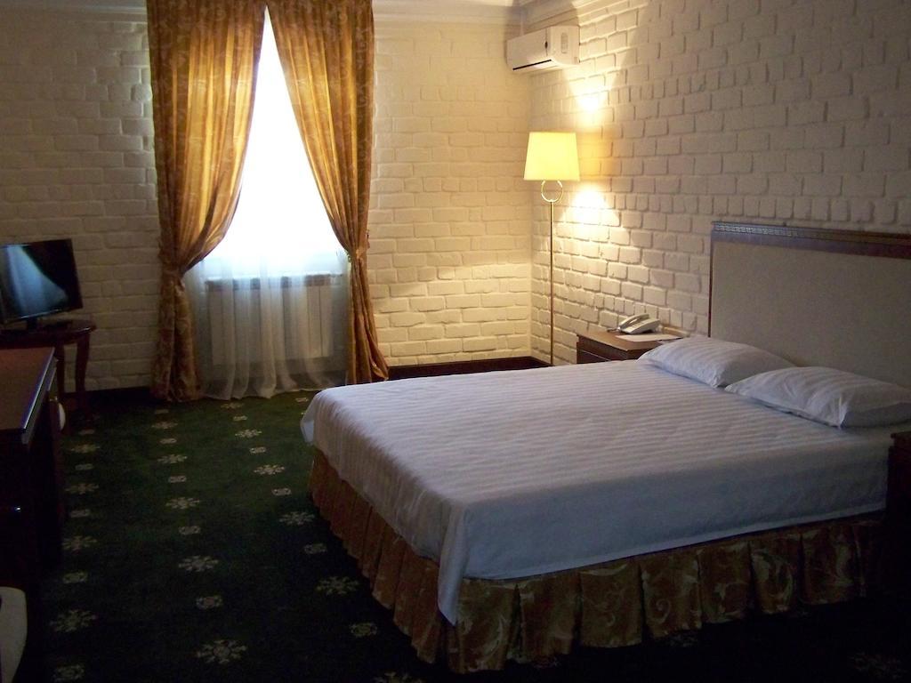 Arien Plaza Hotel Tashkent Room photo