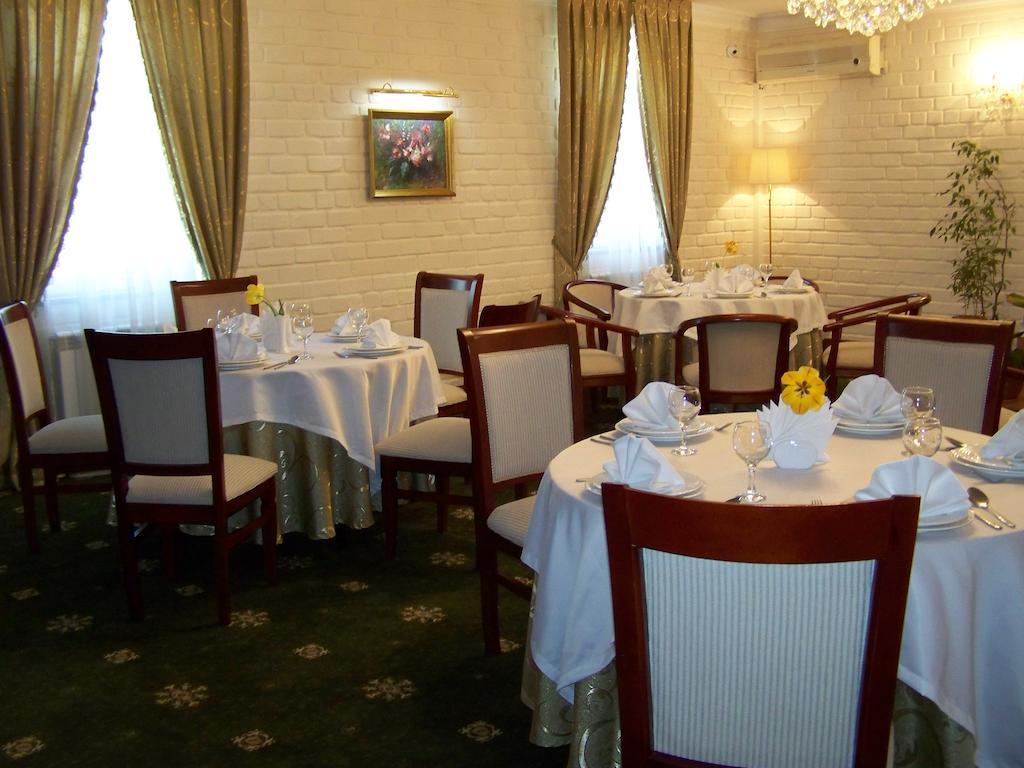 Arien Plaza Hotel Tashkent Exterior photo